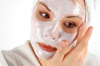 http://www.stylishandtrendy.com/wp-content/uploads/2008/11/beauty_masks.jpg