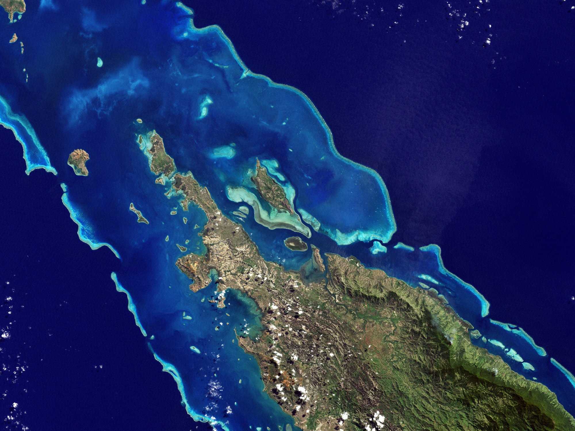 Lagoons-and-Reefs-of-New-Caledonia