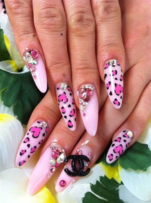 Sweet Pink And Leopard nail Art 1