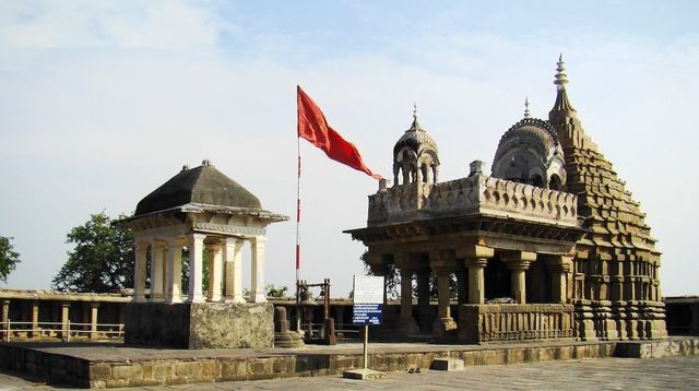 Chausath Yogini 64 Yogini Temple, Bheraghat, Jabalpur