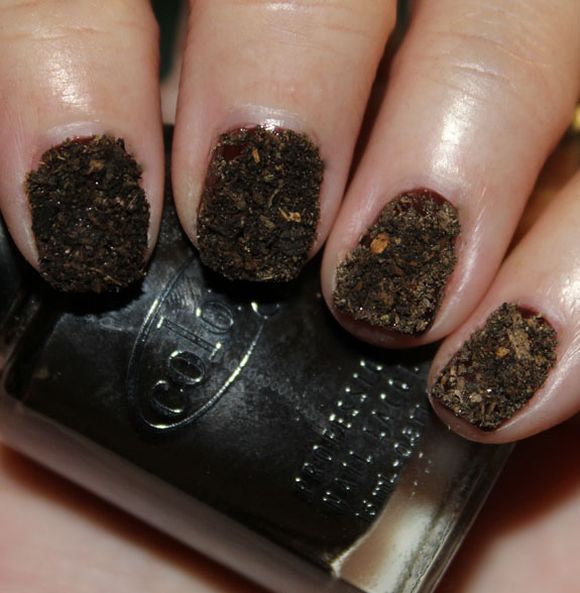 Potting-Soil-Nail-art