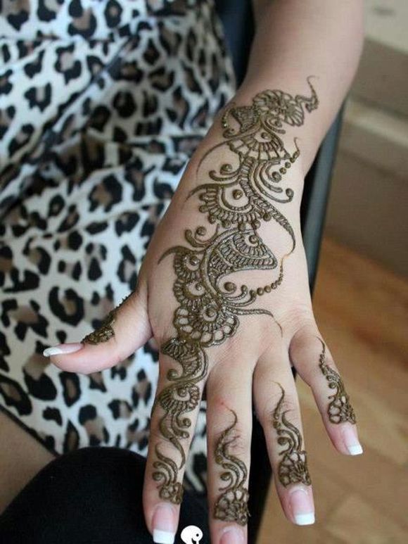 simple-arabic-mehndi-design-9