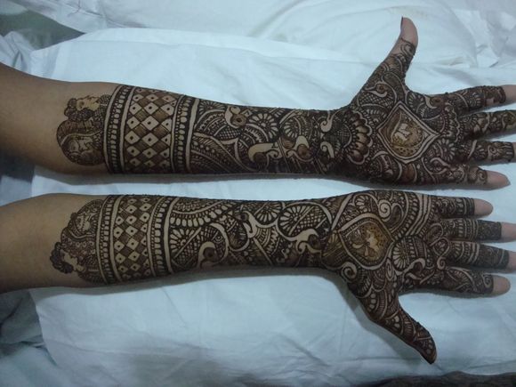 Bridal-Mehndi-Designs-2013-11