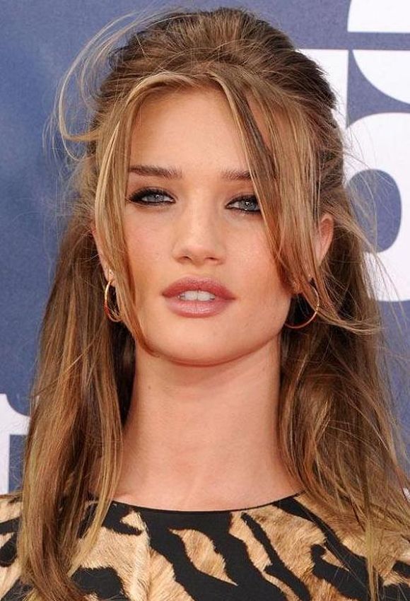 Rosie-Huntington-Whiteleys-Honey-Blonde-Hair