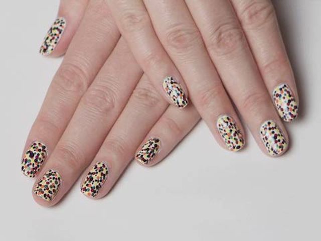 Party Confetti Nails-birthday-nails-2