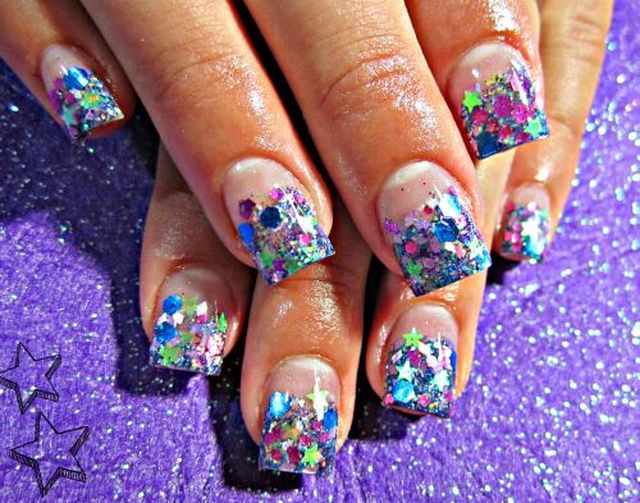 Party Confetti Nails-birthday-nails