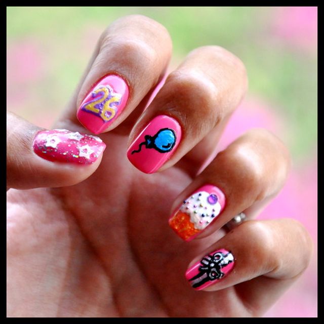 birthday--ballon-nail-art-2