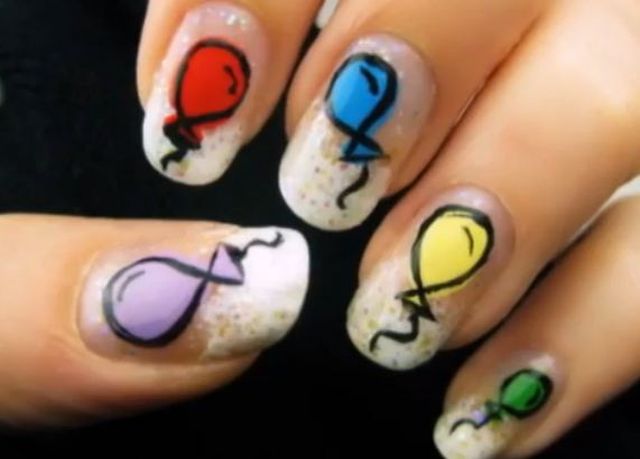 birthday--ballon-nail-art