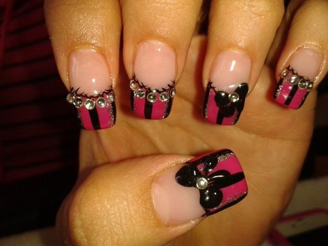 birthday-bow-nail-art-2