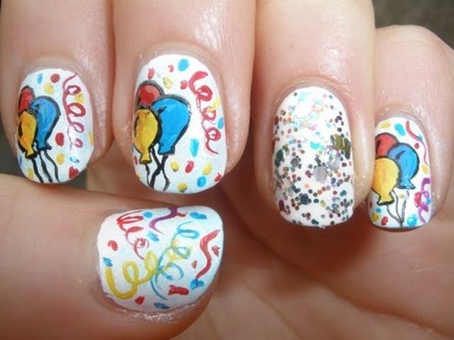 birthday-decoration-nail-art