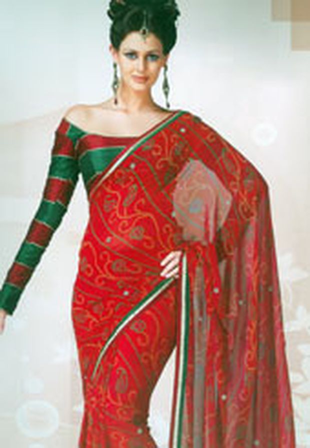 boat-neck-saree-blouse-pattern