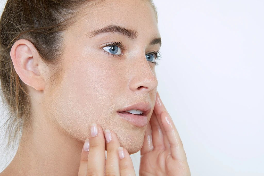 Finding the Answers: 15 Questions People Often Ask About Sensitive Skin