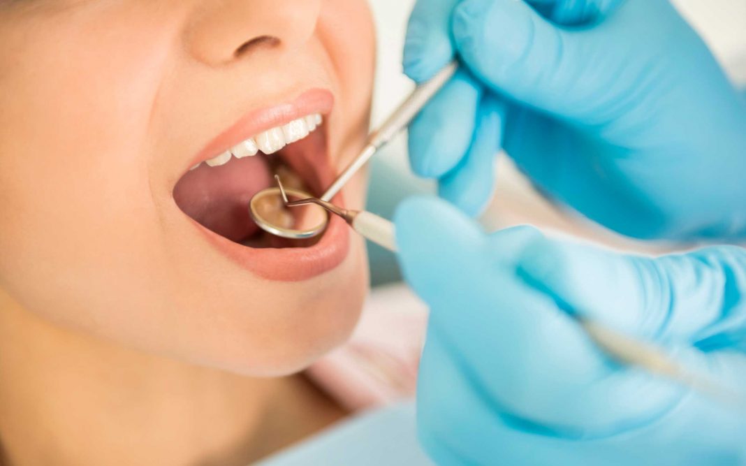 What are common dental procedures performed at a dentist clinic