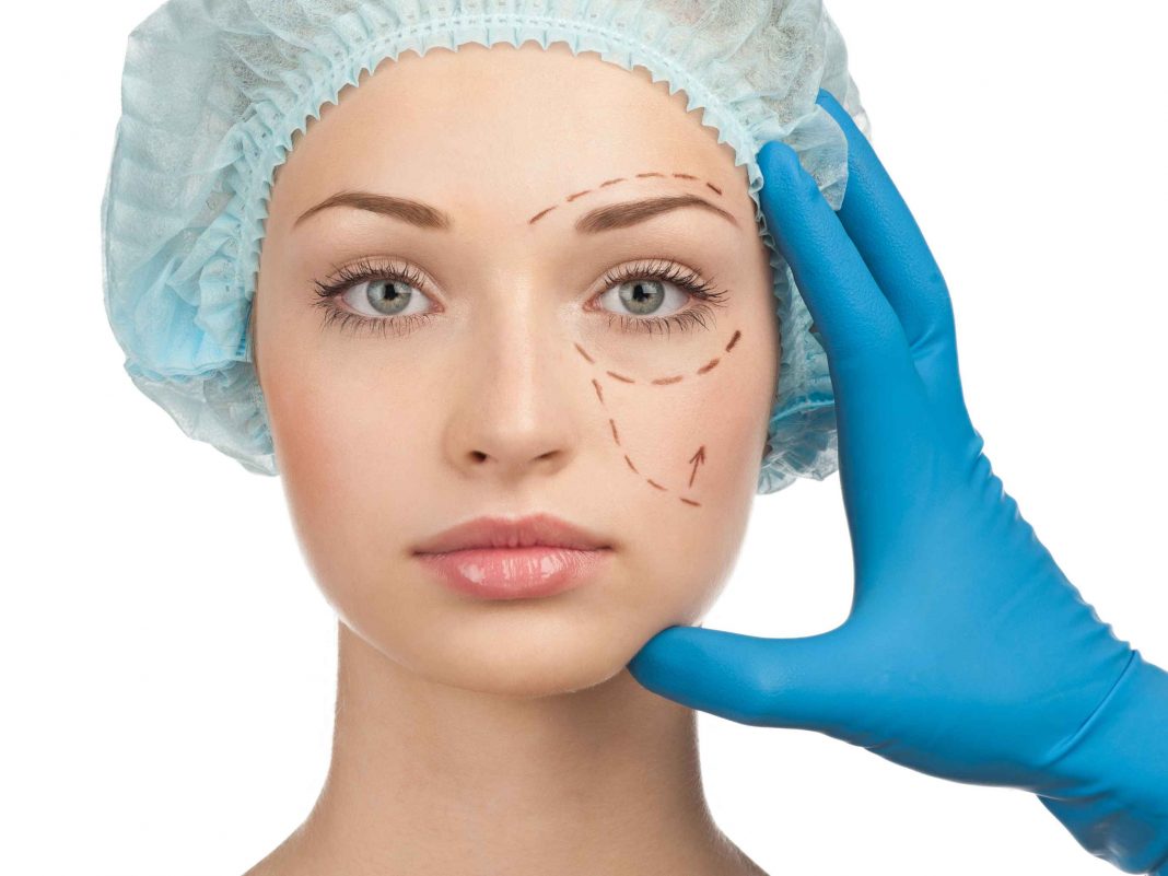 4 Scenarios That Motivate People to Consider Cosmetic Surgery
